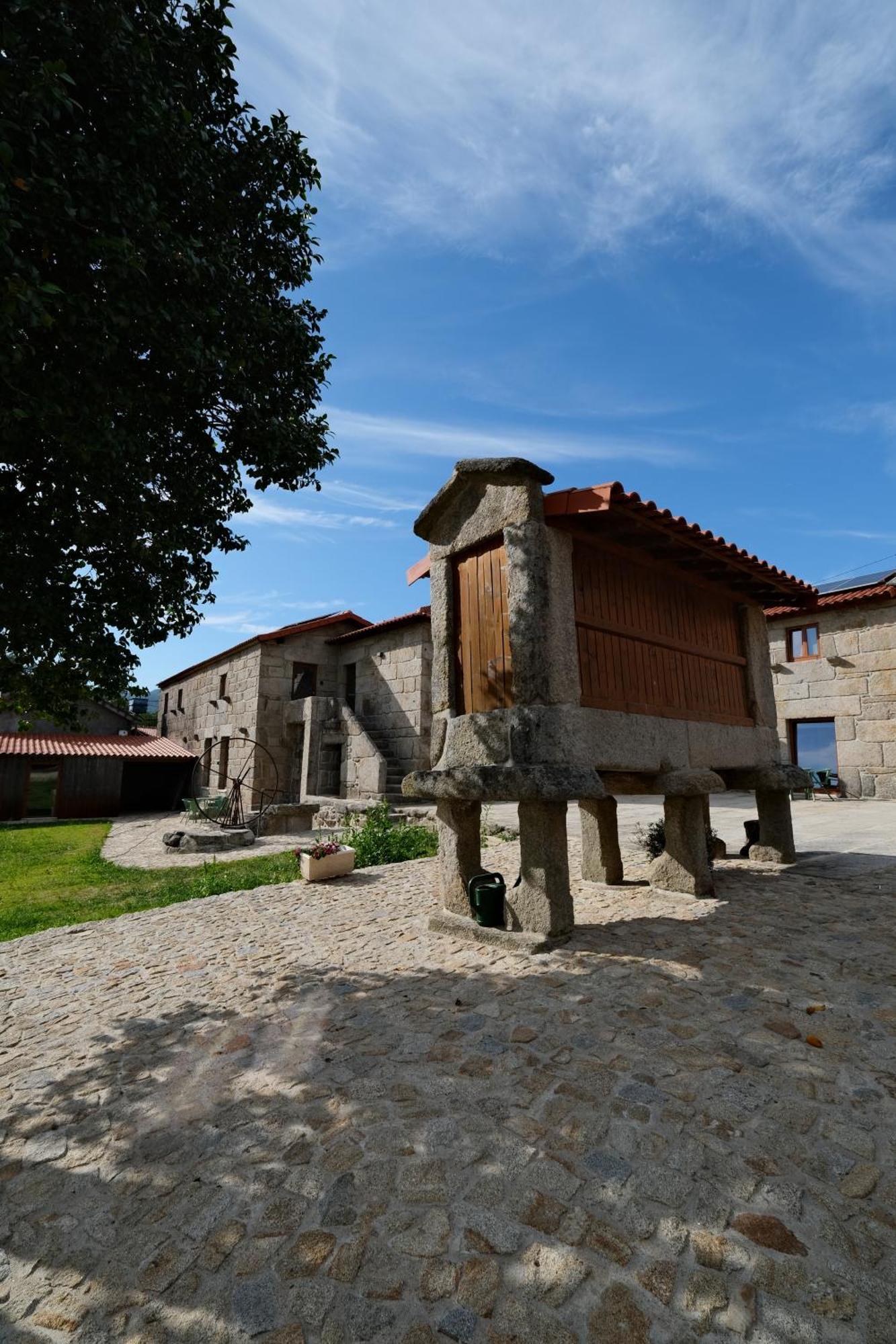 Jads Guesthouse Fafião エクステリア 写真